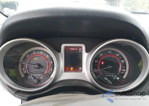 2013 Dodge Journey Sxt z USA, uszkodzony, nr VIN 3C4PDDBG9DT631665